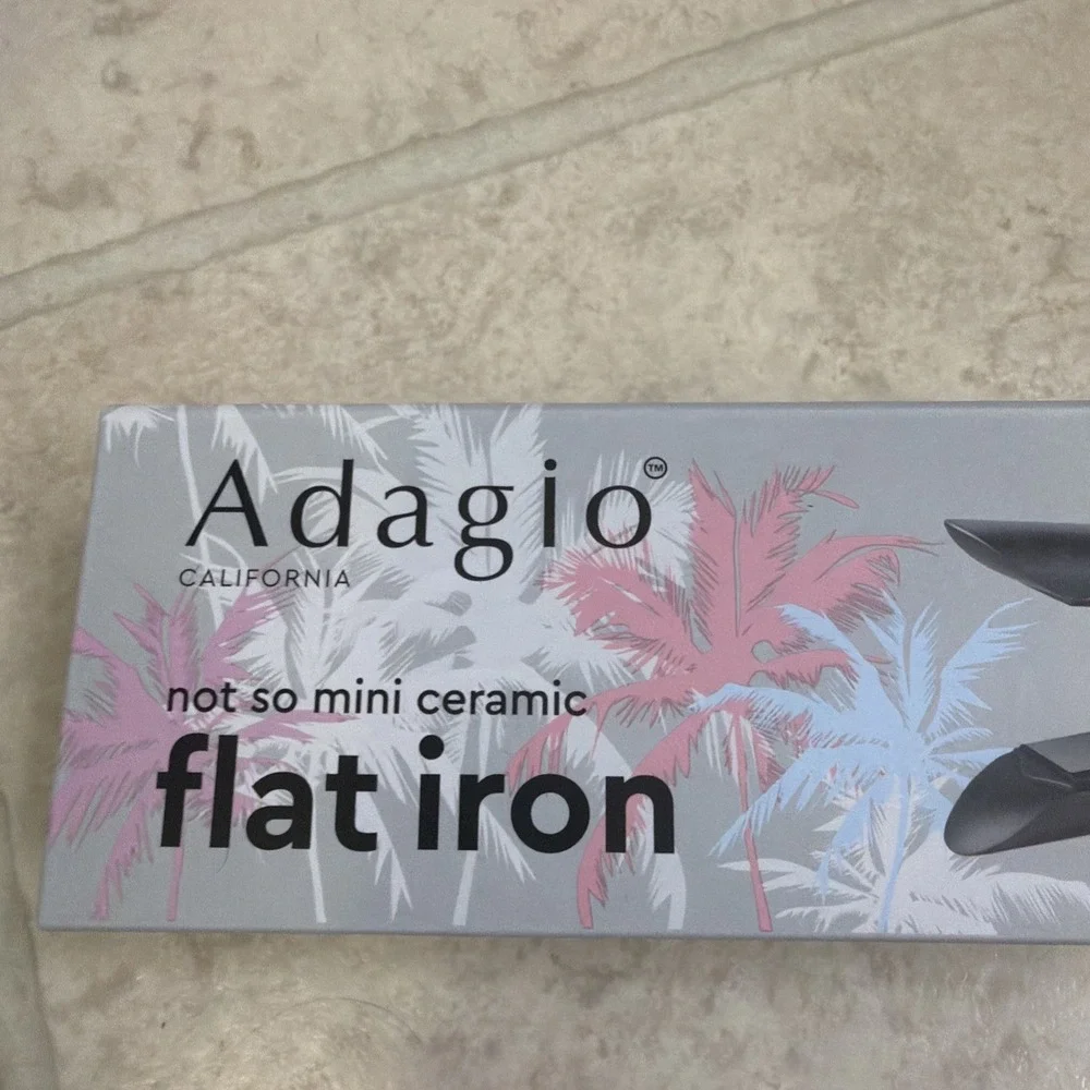 ADAGIO Not So Mini Flat Iron $100 NIB
